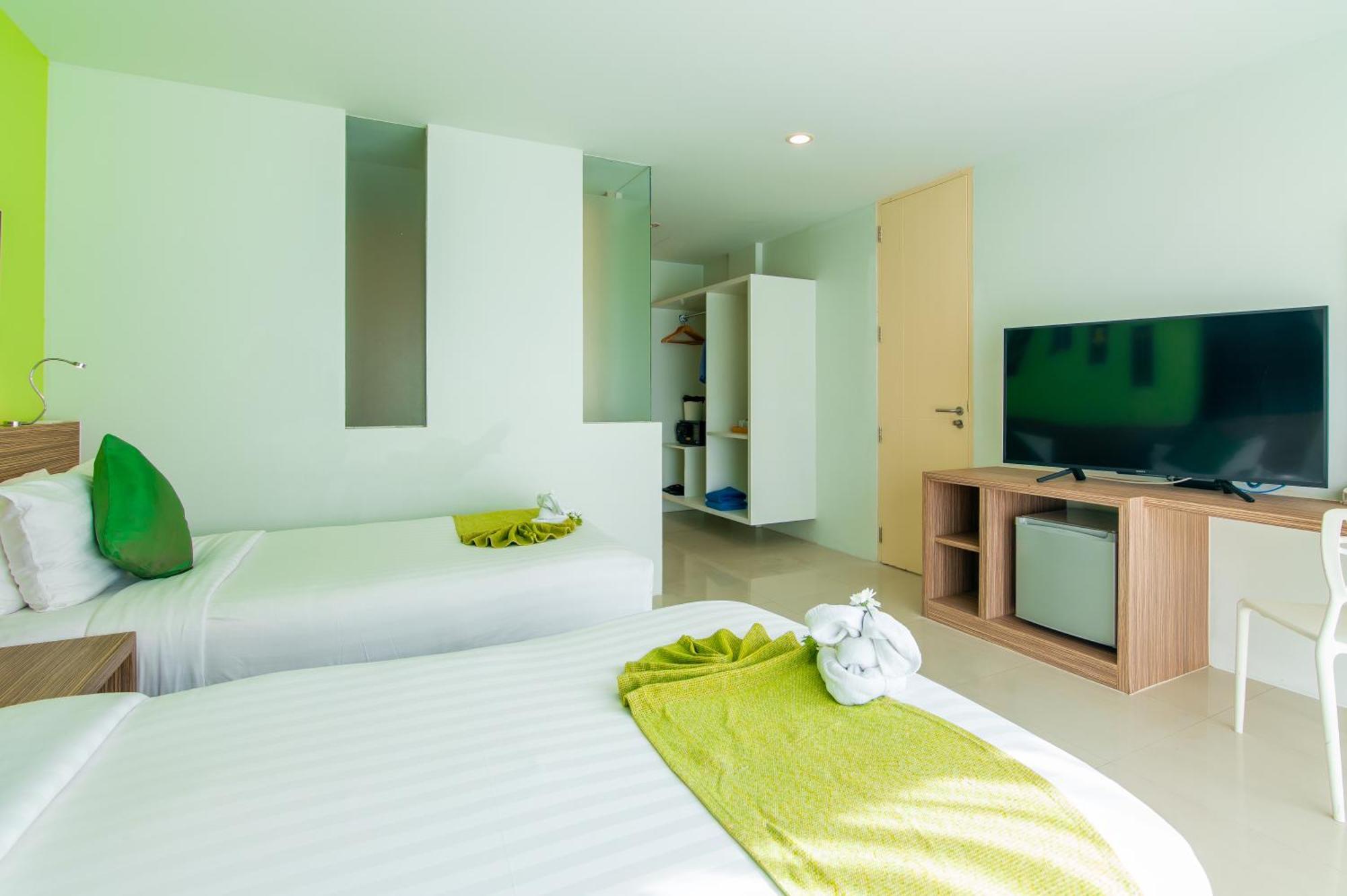 Hotell The Lantern - Sha Extra Patong