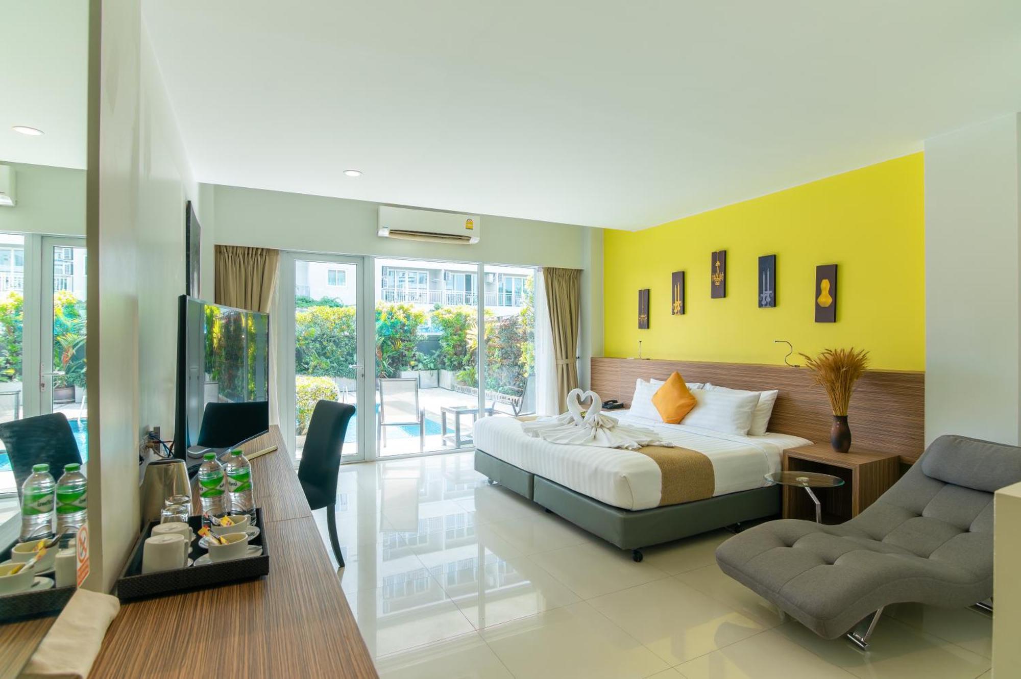 The Lantern - Sha Extra Hotell Patong